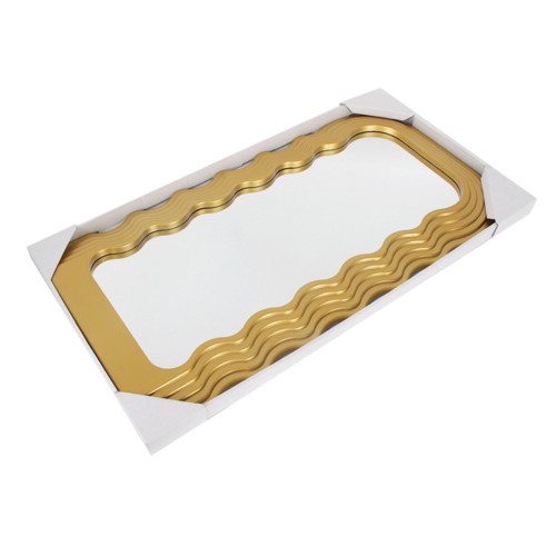 Plastic wave shaped mirror